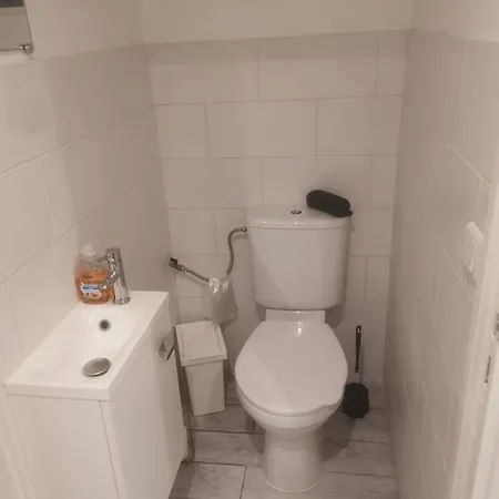 T4 Le Sec 93130 Apartmán